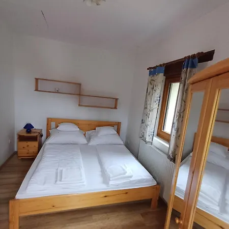 Ebner Pince - Panzio Bed and Breakfast *