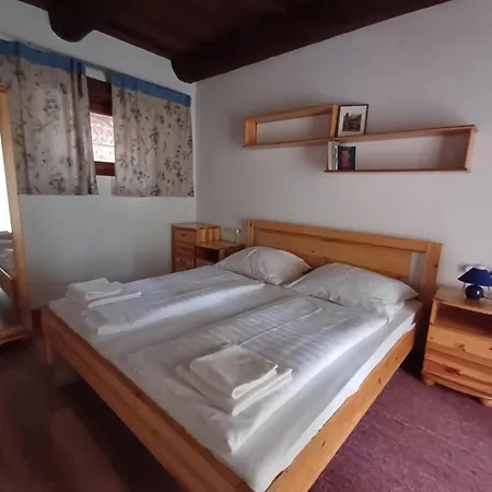 Ebner Pince - Panzio Bed and Breakfast *