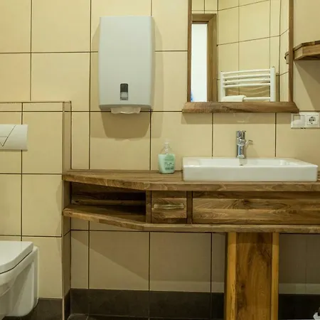 Ebner Pince - Panzio Bed and Breakfast Turbékpuszta